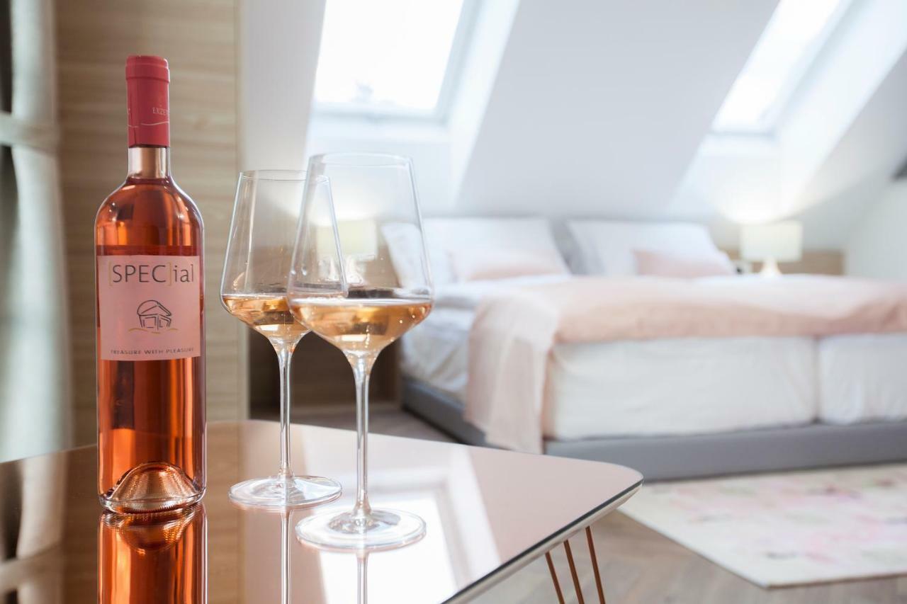 Design & Wine Vila Special Блед Екстер'єр фото